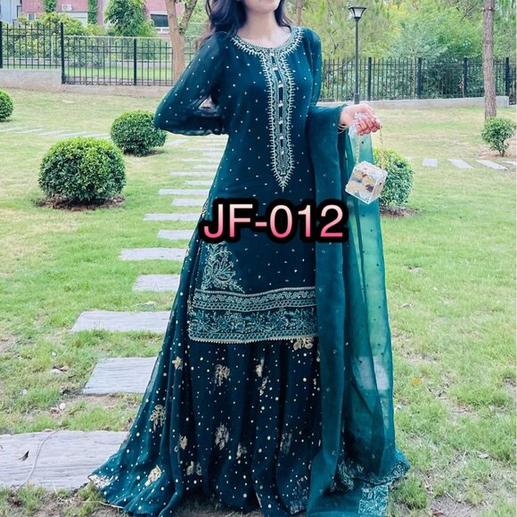 GEORGETTE WITH HEAVY EMBROIDERY SALWA SUIT - Picture 1 of 8